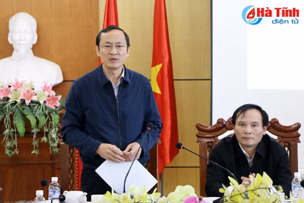 tap trung tai co cau nong nghiep gan voi xay dung nong thon moi