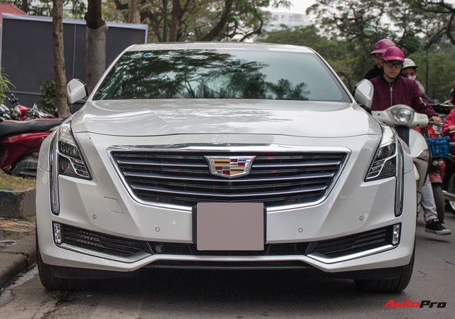 sedan hang sang cadillac ct6 premium luxury dau tien xuat hien tai viet nam