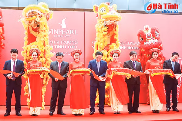 ha tinh nhin lai nhung su kien noi bat nam 2017