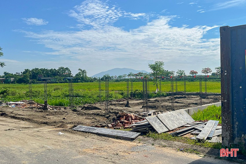 កង្វះកម្លាំងពលកម្មកំពុងបង្កើតការលំបាកជាច្រើនសម្រាប់គម្រោងសាងសង់ និងប៉ះពាល់ដល់វឌ្ឍនភាព និងគុណភាពការងារ។ bqbht_br_5img-2966.jpg