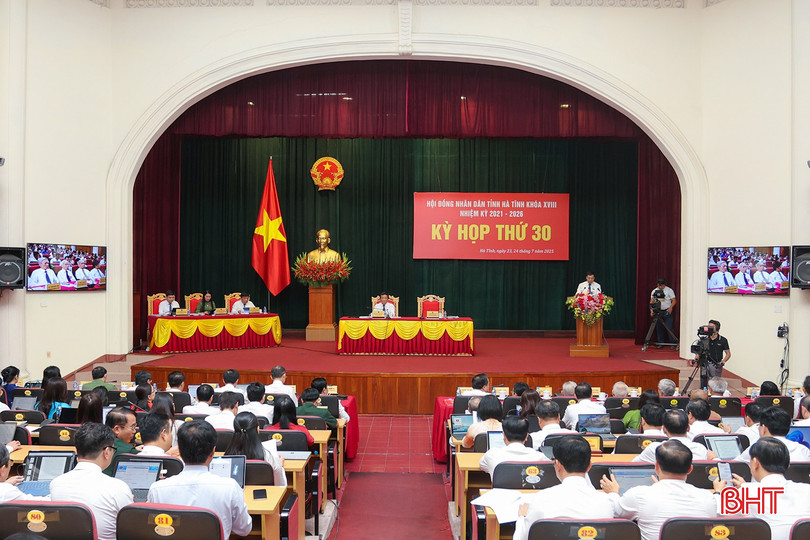 Toàn cảnh Kỳ họp thứ 30, HĐND tỉnh Hà Tĩnh bqbht_br_aimg-1410.jpg