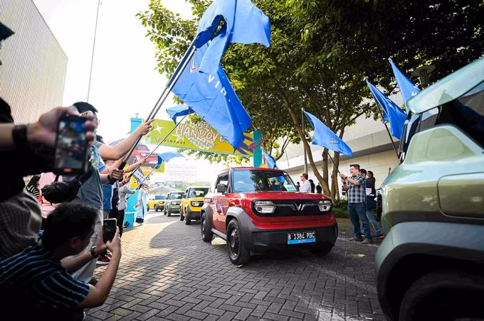 Dàn xe VinFast VF 3 tại sự kiện ở Indonesia. Ảnh: VinFast