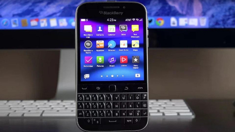 Q20 là chiếc điện thoại mang những điểm đặc trưng nhất của BlackBerry. Ảnh: SlashGear. Q20 là chiếc điện thoại mang những điểm đặc trưng nhất của BlackBerry. Ảnh: SlashGear.