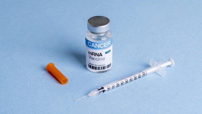 Minh họa một lọ vaccine ung thư. Ảnh: Business Today Minh họa một lọ vaccine ung thư. Ảnh: Business Today