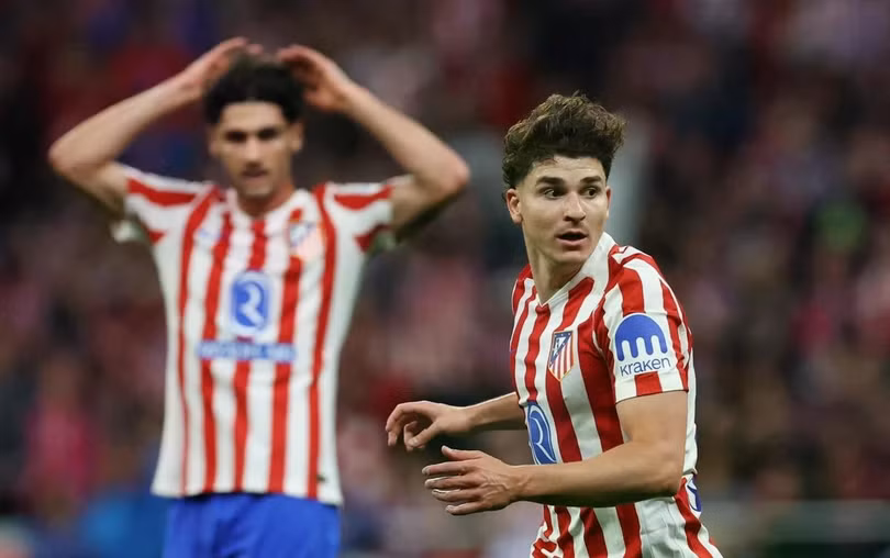 Hai đội chơi đôi công trong những phút còn lại nhưng không bên nào ghi thêm bàn, qua đó gia tăng sự kịch tính cho trận lượt về trên sân Emirates diễn ra vào tuần tới.