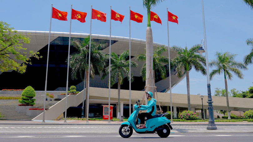 Bác tài yên tâm gắn bó với Xanh SM nhờ công việc ổn định và môi trường làm việc tích cực 3.jpg