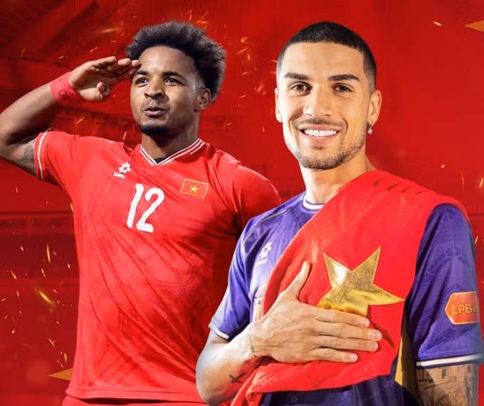 Nguyễn Xuân Son (trái) và Đỗ Hoàng Hên (phải) lần đầu sát cánh ở đội tuyển Việt Nam. Ảnh: VFF