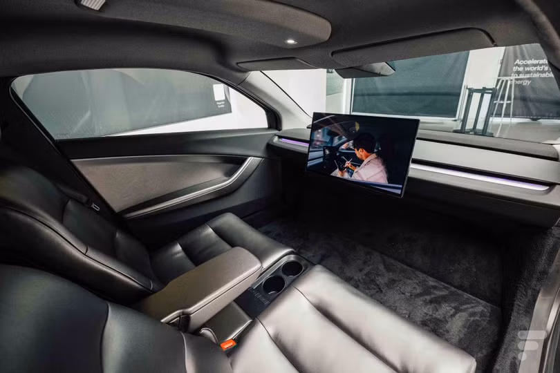 Tuy nhiên, các hãng xe phải chứng minh những sản phẩm mới đáp ứng những tiêu chuẩn an toàn nhất định trong quá trình hiện đại hóa các quy định đã lỗi thời của chính quyền trước.