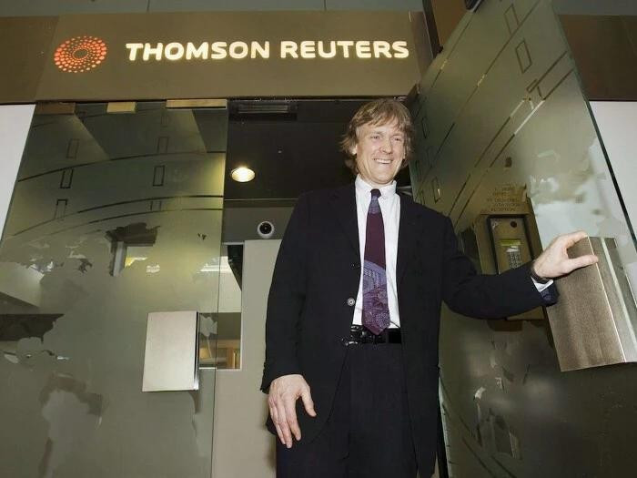 Tài sản của gia đình giàu nhất Canada bắt đầu từ những năm 1930 khi Roy Thomson mở đài phát thanh ở Ontario và sau đó mở rộng sang ngành báo chí. Gia đình sở hữu 70% cổ phần của Thomson Reuters thông qua công ty Woodbridge, với doanh thu 6,8 tỷ USD trong năm ngoái. Ảnh: Canadian Business.