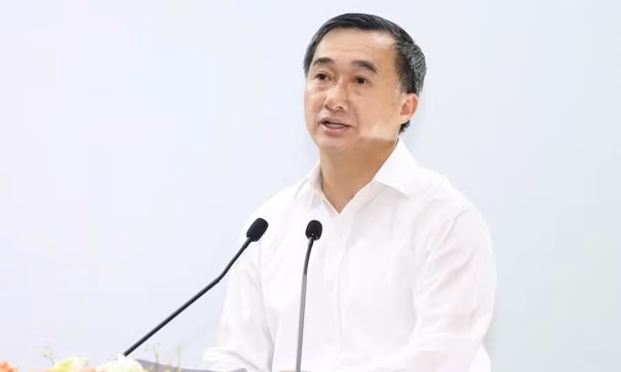 Thứ trưởng Trần Văn Thuấn phát biểu tại chương trình. Ảnh: Trần Minh