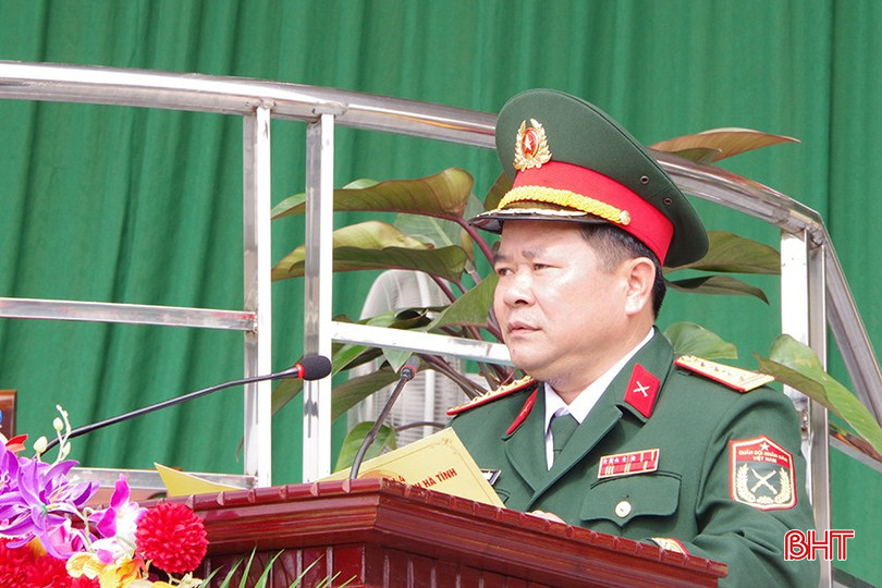 Đại tá Nguyễn Xuân Thắng, Chỉ huy trưởng Bộ CHQS tỉnh phát biểu giao nhiệm vụ bqbht_br_9.jpg