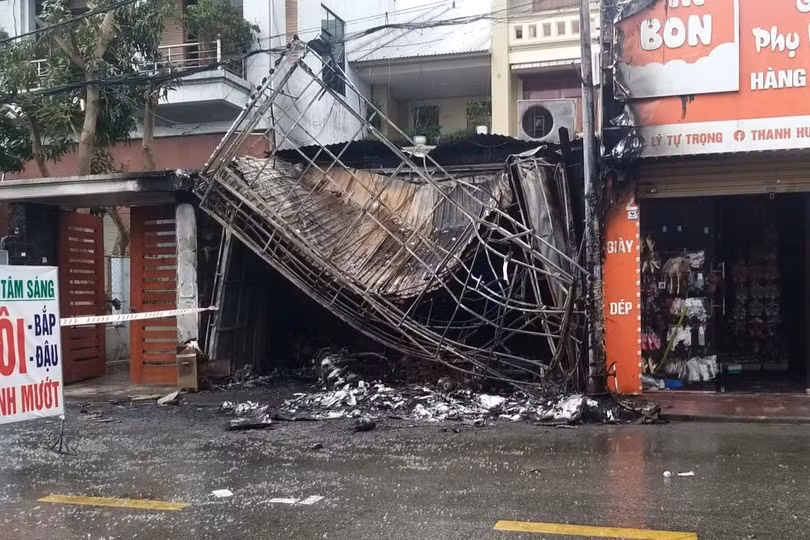 Nguyên nhân vụ cháy đang được điều tra