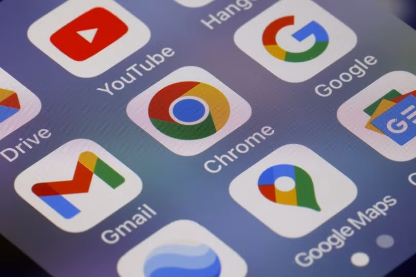 Nếu DOJ thắng kiện, Google và Apple có thể phải chấm dứt một trong những thỏa thuận hợp tác sinh lợi nhất tại Thung lũng Silicon. Ảnh: Bloomberg.