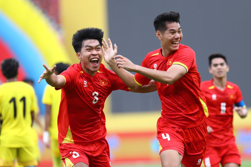 U22 Việt Nam nhập cuộc đầy ấn tượng. Ảnh: Minh Chiến.