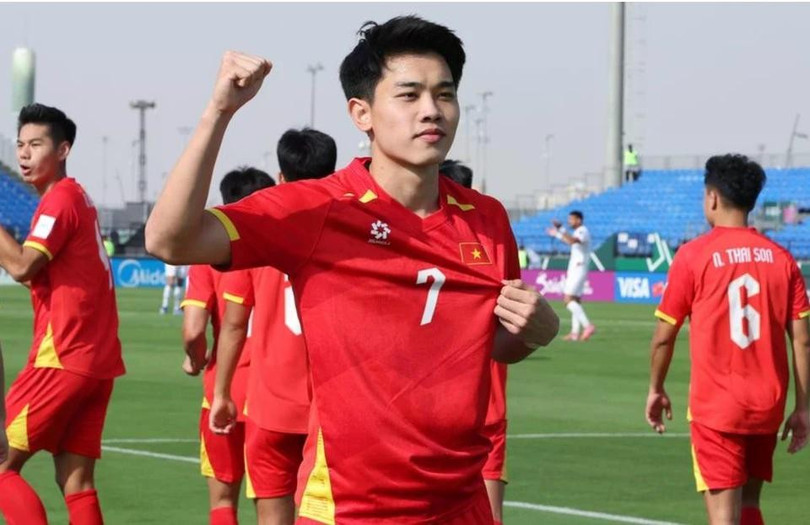 Đình Bắc toả sáng trong chiến thắng của U23 Việt Nam trước U23 Jordan.