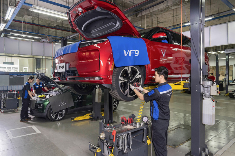 Các học viên sẽ được VinFast đài thọ 100% học phí, trả lương trong quá trình học việc, cung cấp chỗ ở và hỗ trợ sinh hoạt phí trong thời gian đào tạo, đồng thời hỗ trợ sắp xếp việc làm phù hợp. Các học viên sẽ được VinFast đài thọ 100% học phí, trả lương trong quá trình học việc, cung cấp chỗ ở và hỗ trợ sinh hoạt phí trong thời gian đào tạo, đồng thời hỗ trợ sắp xếp việc làm phù hợp.