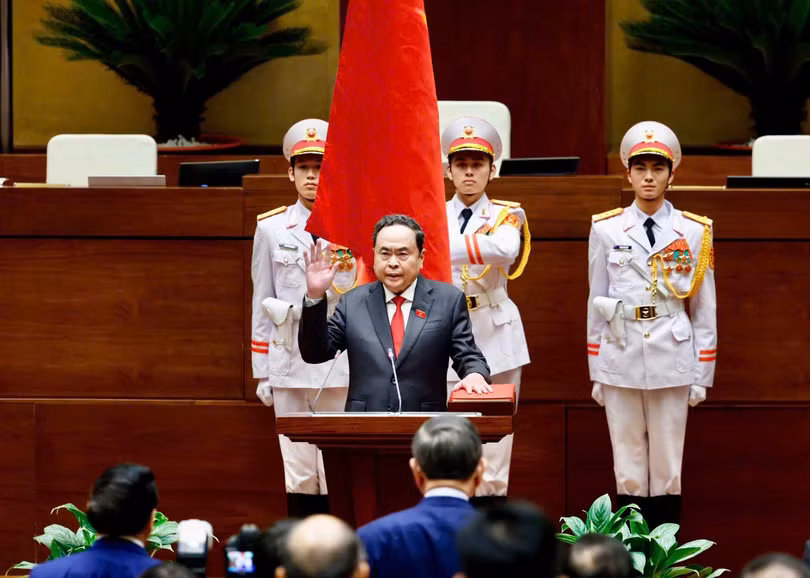 Chủ tịch Quốc hội khóa XVI Trần Thanh Mẫn tuyên thệ nhậm chức.