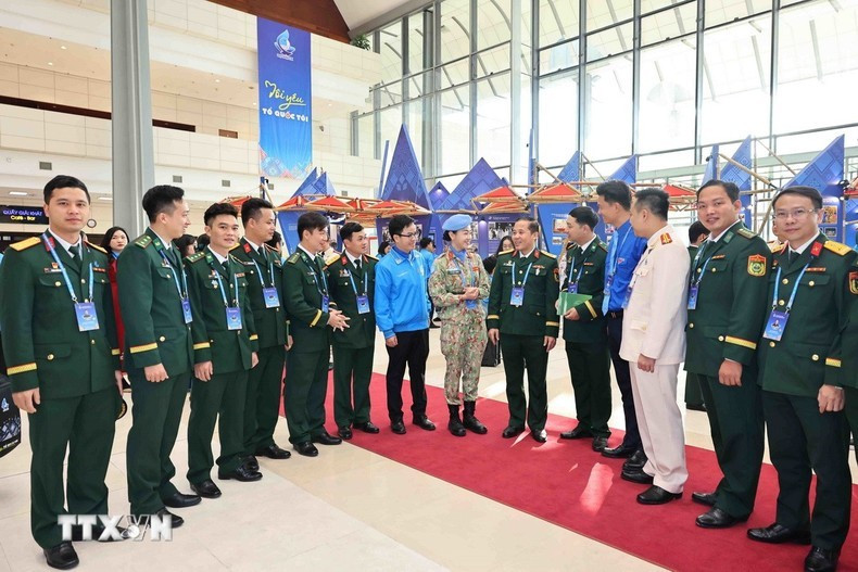 Các đại biểu tham dự Phiên trọng thể Đại hội IX Hội Liên hiệp Thanh niên Việt Nam lần thứ 9.