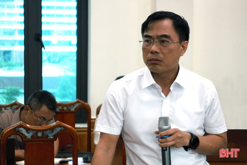 Ông Mai Trường Sinh – Phó Giám đốc Sở Nội vụ cho rằng, để phát triển khoa học công nghệ, đổi mới sáng tạo, chuyển đổi số, cần có chính sách hỗ trợ cán bộ CNTT, để thu hút và giữ chân cán bộ. bqbht_br_anh-ong-truong-sinh-4.jpg