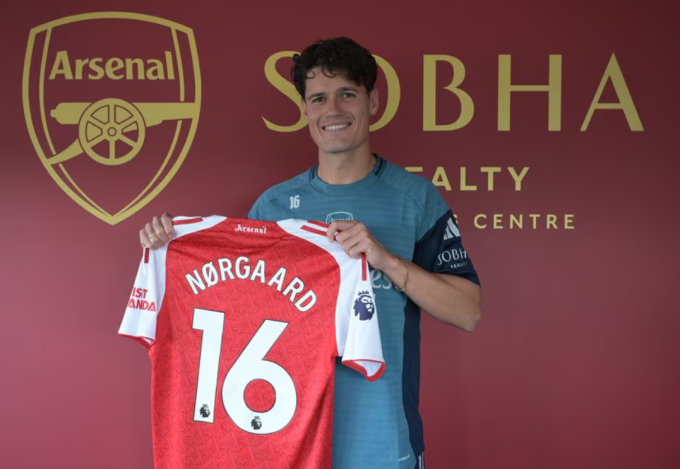 Christian Norgaard ra mắt Arsenal ngày 10/7. Ảnh: Arsenal FC Christian Norgaard ra mắt Arsenal ngày 10/7. Ảnh: Arsenal FC
