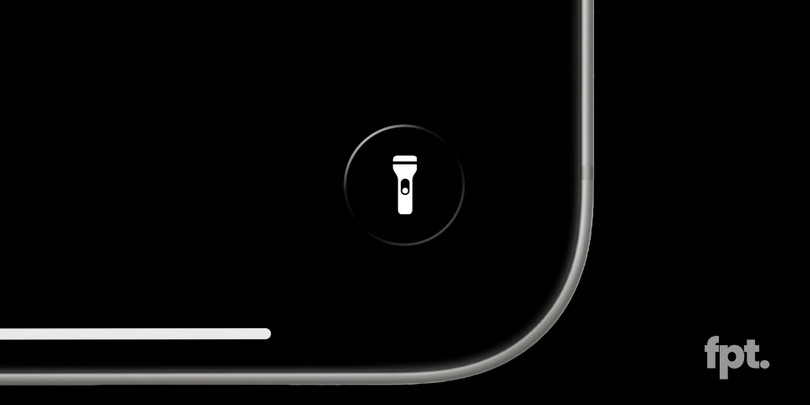 Theo Prosser, iOS 19 còn bổ sung hiệu ứng ánh sáng lên một số thành phần, tạo nên giao diện bóng bẩy giống như kính. Ví dụ, nút bật đèn pin và camera trên màn hình khóa sẽ lấp lánh khi người dùng di chuyển iPhone.