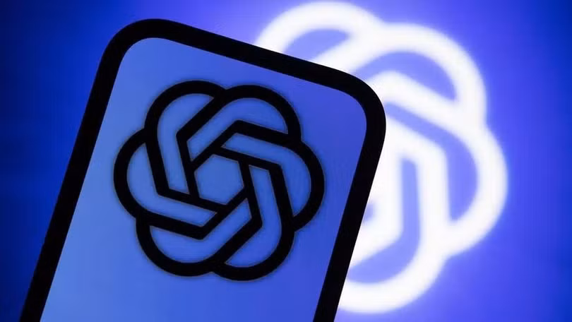 Các chuyên gia khuyến cáo người dùng nên tìm lời khuyên từ người thân thay vì AI. Ảnh: Bloomberg.