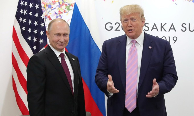Tổng thống Nga Vladimir Putin và Tổng thống Mỹ Donald Trump tại Osaka, Nhật Bản tháng 6/2019. Ảnh: Reuters Tổng thống Nga Vladimir Putin và Tổng thống Mỹ Donald Trump tại Osaka, Nhật Bản tháng 6/2019. Ảnh: Reuters