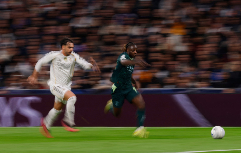 Real Madrid bị dẫn ngược bởi sai lầm nơi hàng thủ.