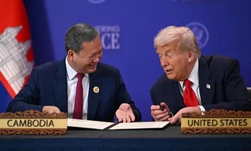 Thủ tướng Campuchia Hun Manet (trái) và Tổng thống Mỹ Donald Trump (Ảnh: AFP). 12.jpg