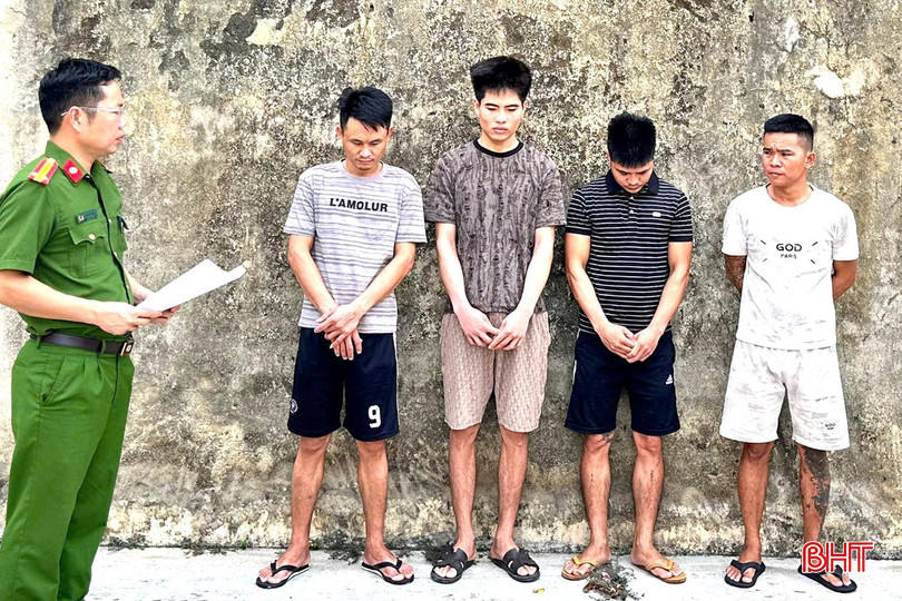 bqbht_br_4-doi-tuong-bi-co-quan-dieu-tra-bat-giu.jpg