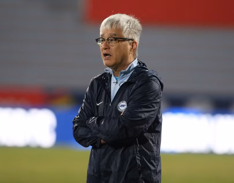 Phát biểu trước trận, HLV Ogura chia sẻ: "Tôi không thể tiết lộ đội hình. Nhưng Singapore cần đi tiếp, phải đảo ngược tình thế. Trong mỗi trận, chúng ta cần tập trung và nỗ lực không chỉ 1, 2 phút mà cả trận đấu, bao gồm cả thời gian bù giờ". Trận bán kết lượt về ASEAN Cup 2024 giữa Việt Nam - Singapore sẽ diễn ra lúc 20h ngày 29/12.