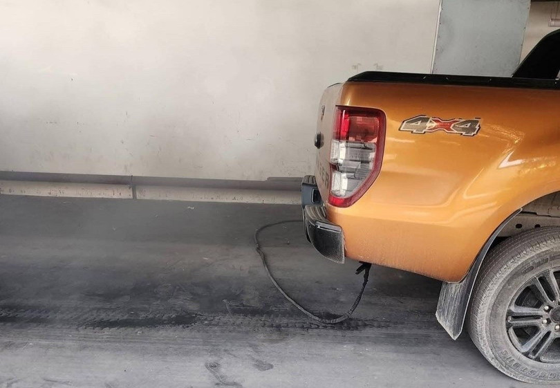 Phương pháp kiểm tra gia tốc tự do ở xe diesel nhằm kiểm tra mức khí thải, khả năng hoạt động của xe ở mức giới hạn. Ảnh: S.T.