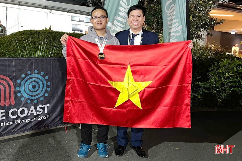 Năm 2025, Trần Minh Hoàng giành Huy chương Vàng tại Kỳ thi Olympic Toán quốc tế (IMO).