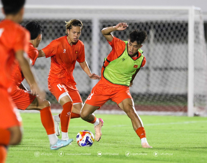 Viktor Lê sẵn sàng bảo vệ chức vô địch U23 Đông Nam Á. u23-viet-nam-6-135448.jpg
