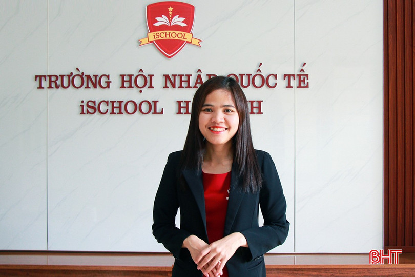 Cô Phan Thị Nhi - giải nhì Hội thi giáo viên dạy giỏi THPT cấp tỉnh môn tiếng Anh. bqbht_br_i1.jpg