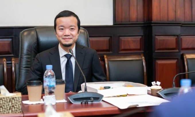 Tỷ phú Chen Zhi. Ảnh: kiripost Tỷ phú Chen Zhi. Ảnh: kiripost