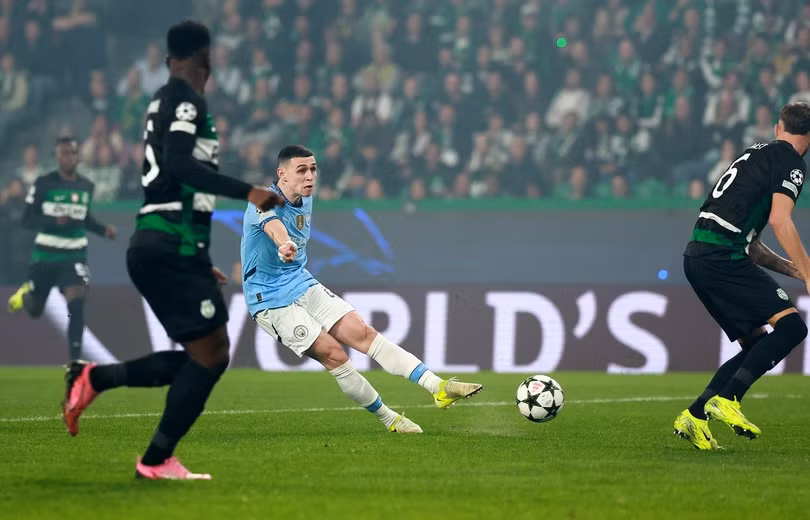 Dù vậy, lối chơi triển khai bóng từ sân nhà của đại diện Bồ Đào Nha sớm phản tác dụng. Ngay phút thứ 4, Phil Foden trừng phạt tình huống để mất bóng của cầu thủ Sporting CP để tung cú sút căng từ sát vạch 16,5 m, mở tỷ số.