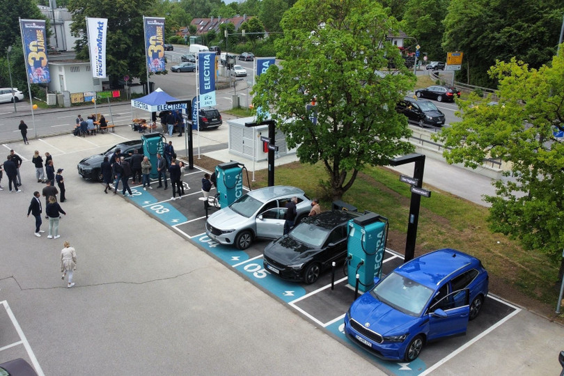 Nhiều đơn vị còn kêu gọi chính phủ Đức bãi bỏ thuế lưu hành xe cơ giới hàng năm cho xe điện, cũng như các loại phương tiện khác như PHEV hay EREV. Tuy nhiên, đề xuất này vẫn chưa được xác nhận.