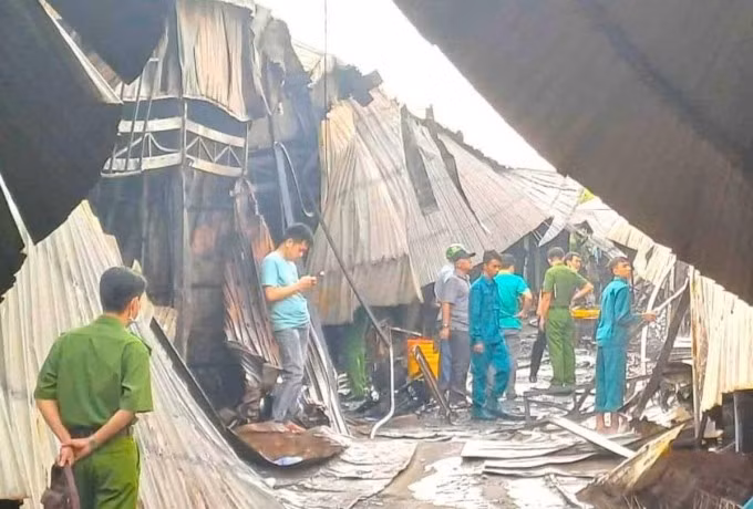 Hiện trường sau vụ cháy. Ảnh: An Minh