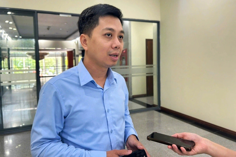 Phó Viện trưởng Viện Nghiên cứu chiến lược và Tạp chí Lao động - Công đoàn Nhạc Phan Linh (Ảnh: Hoa Lê). a2-7518.jpg