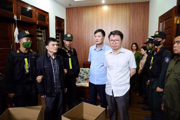 Công an tỉnh Phú Thọ khám xét nơi ở của đối tượng Lý Công Sinh.