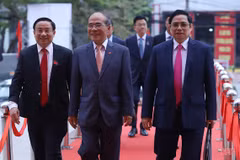 Các đồng chí lãnh đạo, nguyên lãnh đạo Đảng, Nhà nước dự Đại hội Đảng bộ tỉnh Hà Tĩnh lần thứ XIX