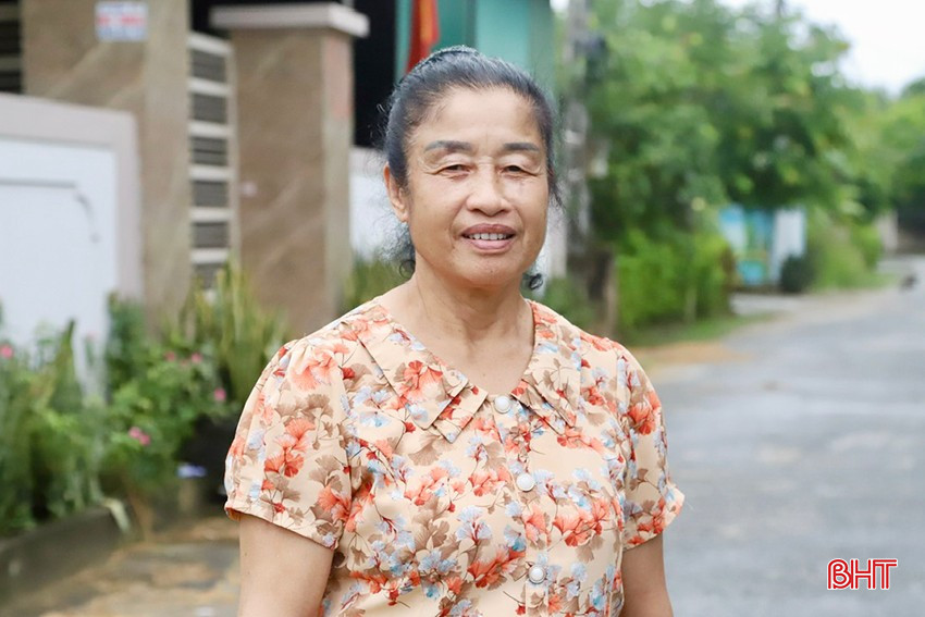 Bà Nguyễn Thị Thảo - Phó Bí thư Chi bộ, Trưởng thôn Đại Đồng (xã Thạch Long). bqbht_br_d7e72f6a-eda6-4f32-8fff-d31dac06ccb2.jpg