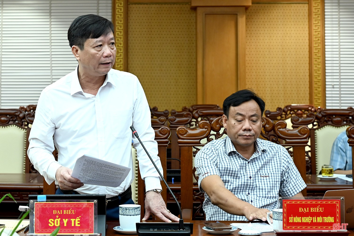 ...và Giám đốc Sở Y tế Nguyễn Minh Đức phát biểu tại cuộc họp. bqbht_br_dsc-f7851.jpg