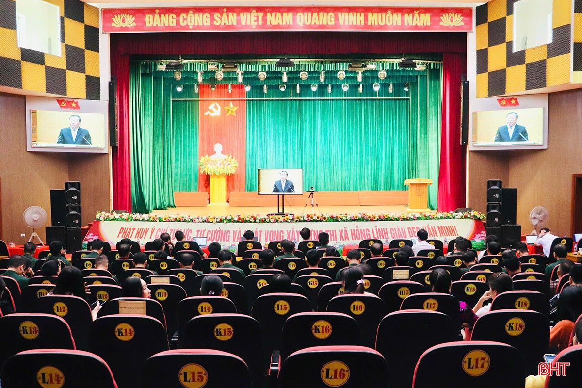 Điểm cầu tại TX Hồng Lĩnh. bqbht_br_44f72d66-7ffc-43e4-8035-2d45aad1a1ad-copy.jpg