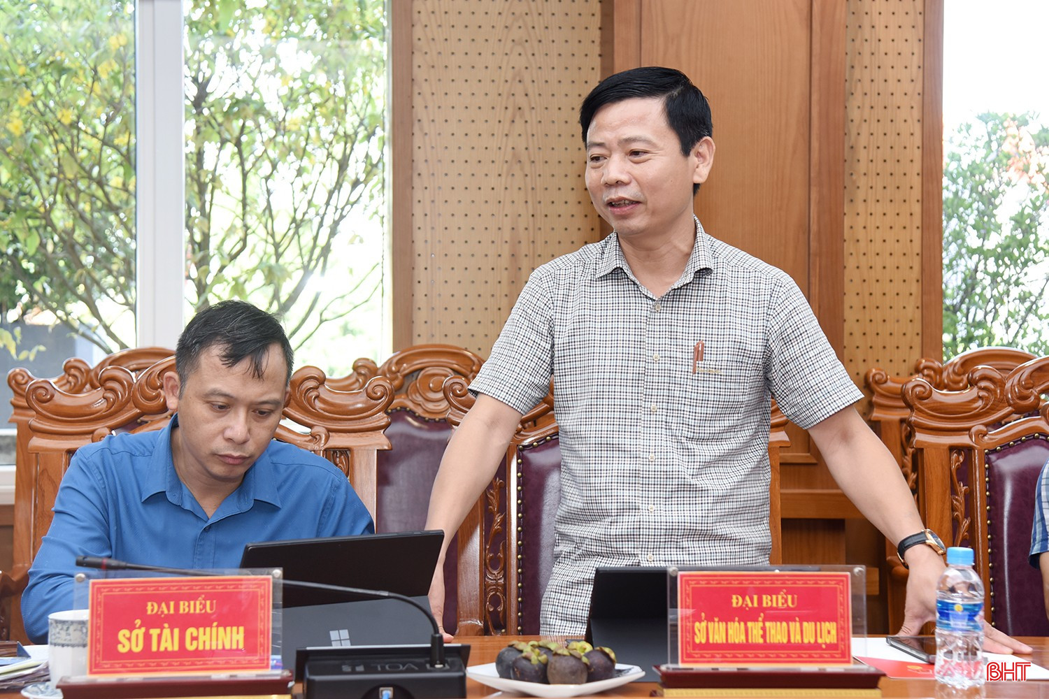Phó Giám đốc Sở VH-TT&DL Nguyễn Công Thành phát biểu tại buổi làm việc. bqbht_br_dsc-8s754.jpg