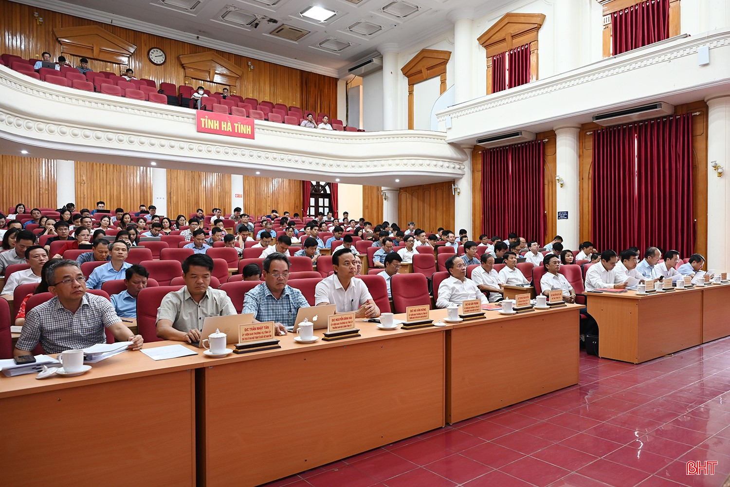 Đại biểu tỉnh Hà Tĩnh dự hội nghị. bqbht_br_dsc-c6833.jpg