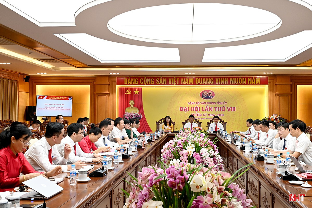 Đảng bộ Văn phòng Tỉnh ủy Hà Tĩnh tổ chức Đại hội Đảng bộ lần thứ VIII nhiệm kỳ 2025 - 2030. bqbht_br_dsc-5755-copy.jpg