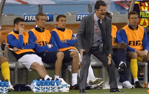 Sự thiếu kiên định của Capello khiến tâm lý các cầu thủ Anh không vững. Ảnh: Reuters