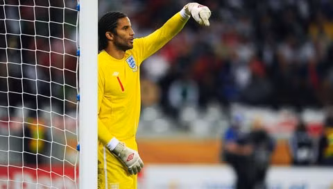 Capello cho thấy ông mất niềm tin vào Green và thay bằng James. Ảnh: Getty Images